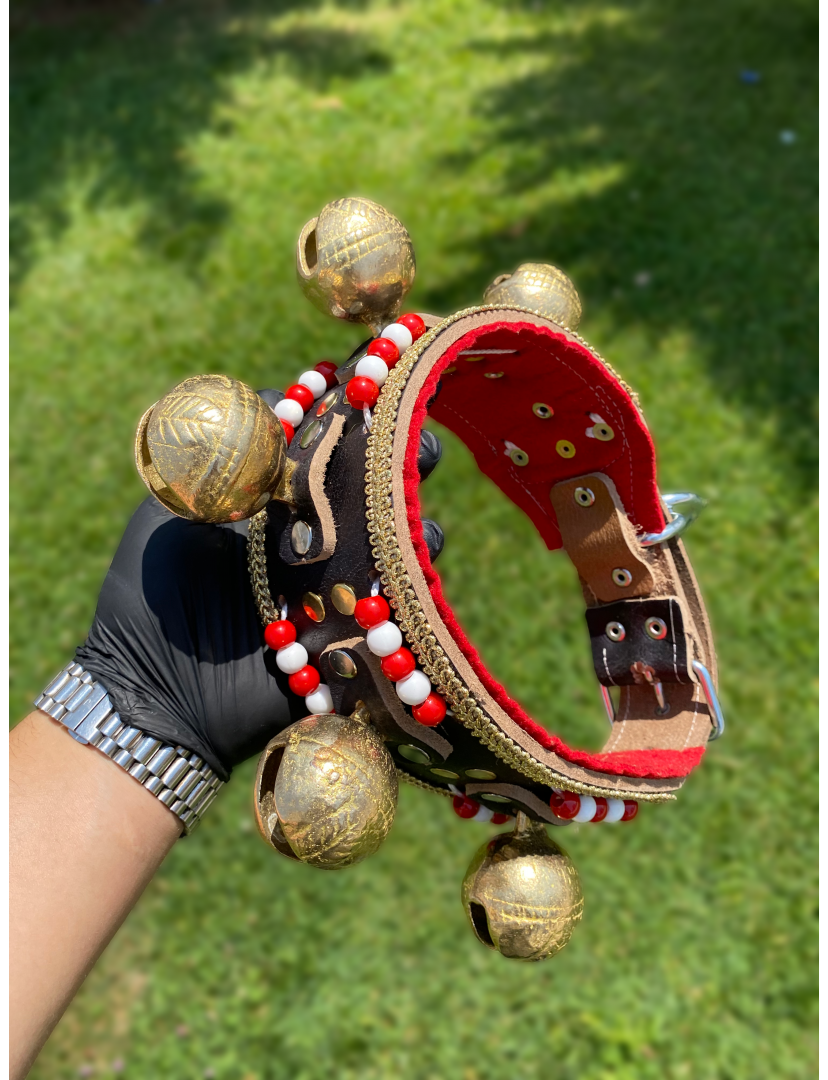 Büyük Zilli Kangal Köpek Tasması Hakiki Deri Boncuklu