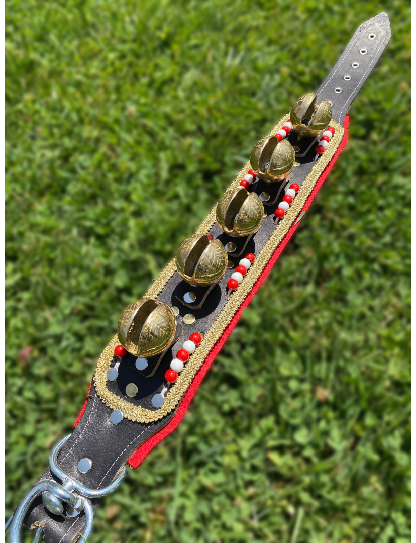 Büyük Zilli Kangal Köpek Tasması Hakiki Deri Boncuklu